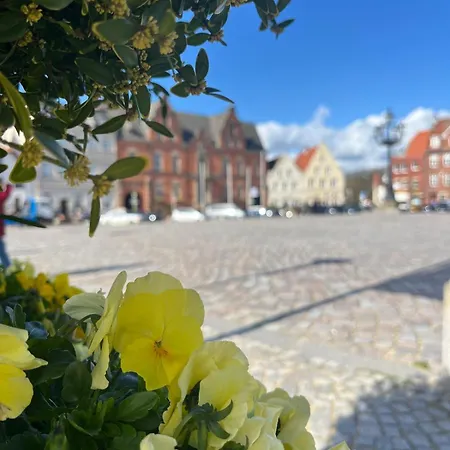 Lykkefund - In Hafennaehe * Glückstadt